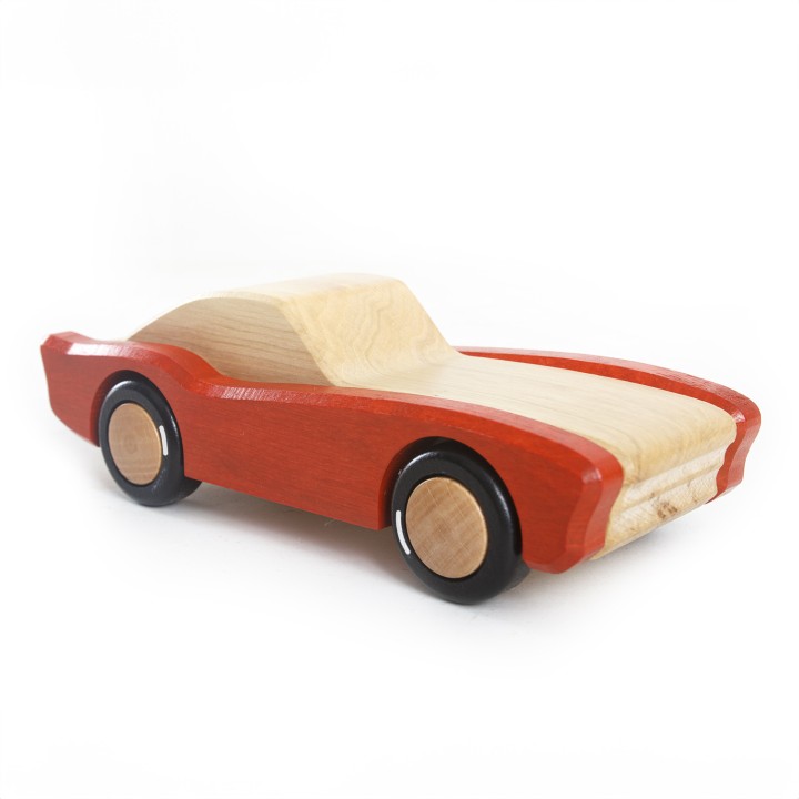 Dřevěné auto